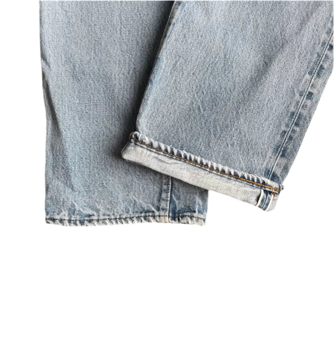 Levis 501 Selvedge w réparation